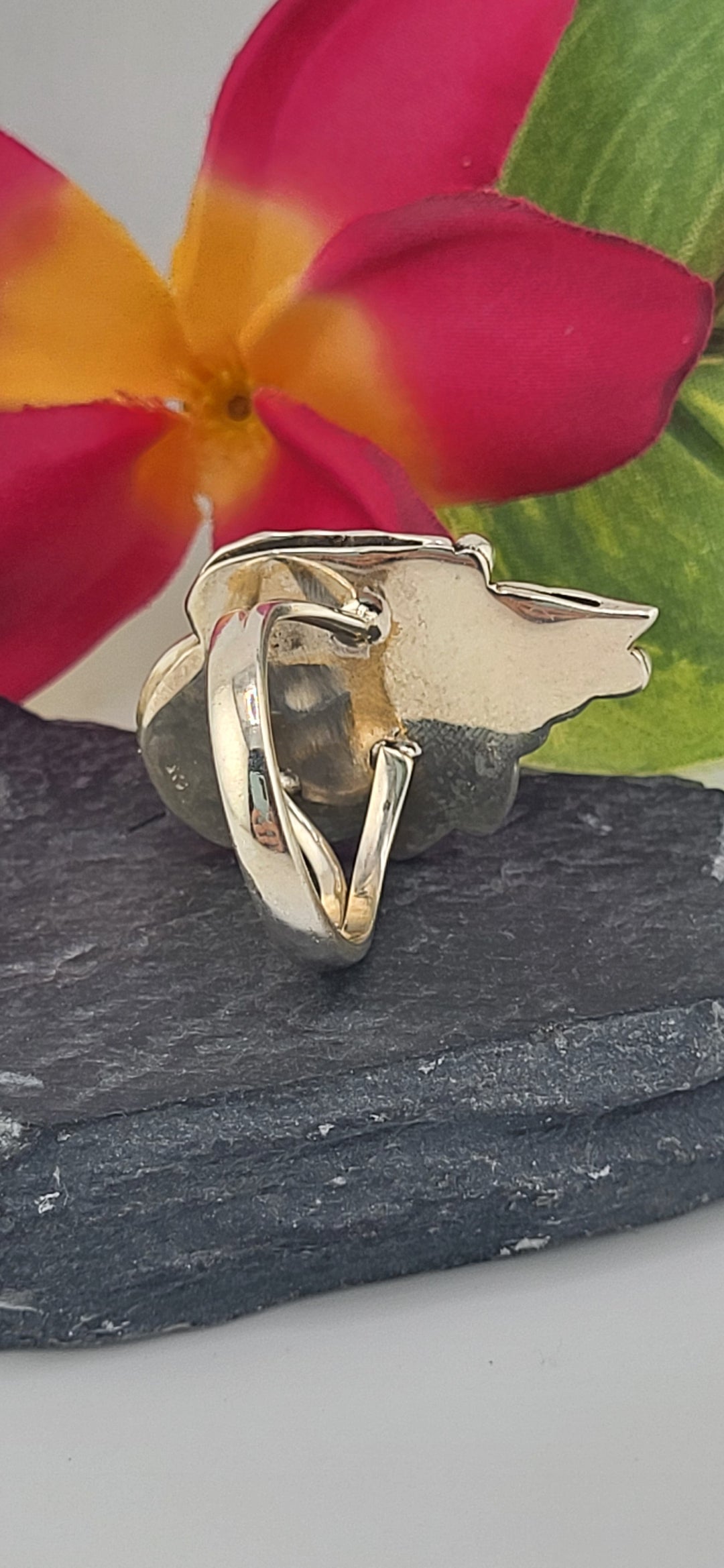 Turquoise and 925 Sterling Silver Ring Size 8