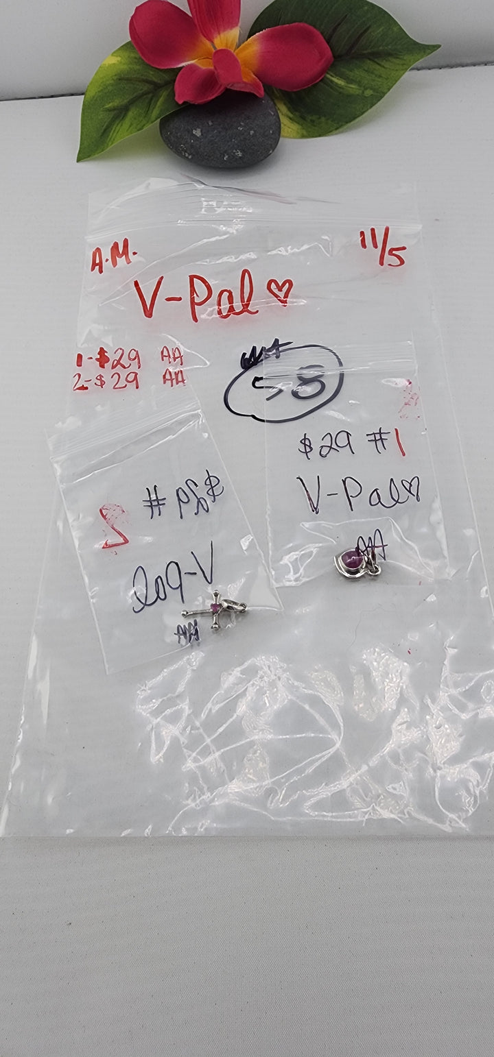 AM SHOW 48HR RESERVED FOR: V-Pal 🖤 - 11/5/2025 FL tiktok Live Show - 2  Sterling Silver Items