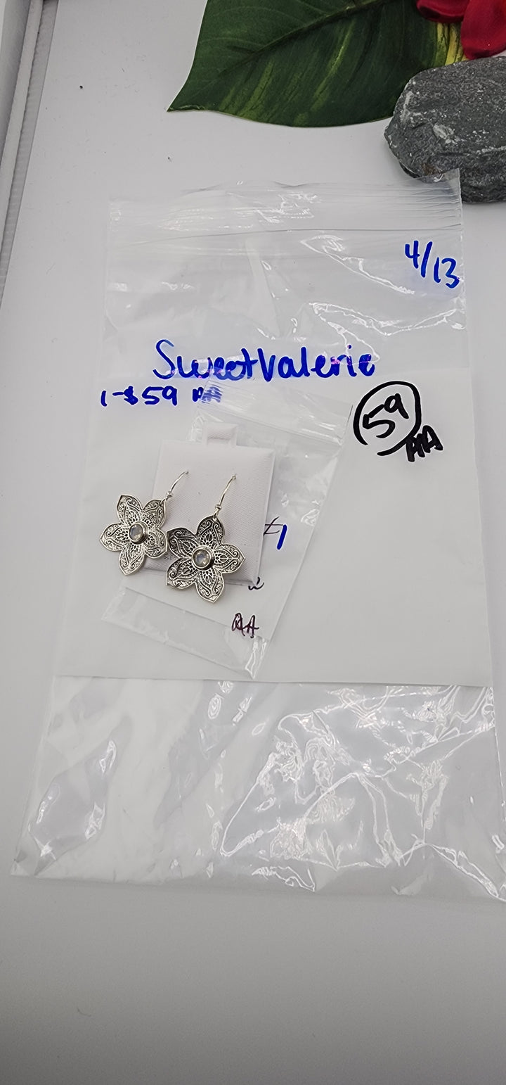 RESERVED FOR: SweetValerie  - 4/13/2025 tiktok Live Show - 1 Sterling Silver Items