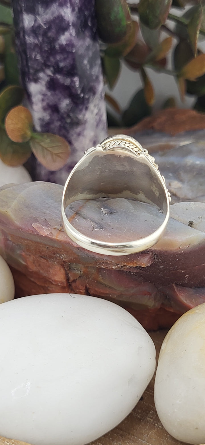 Peridot & 925 Sterling Silver Lockett Ring Size 10¼