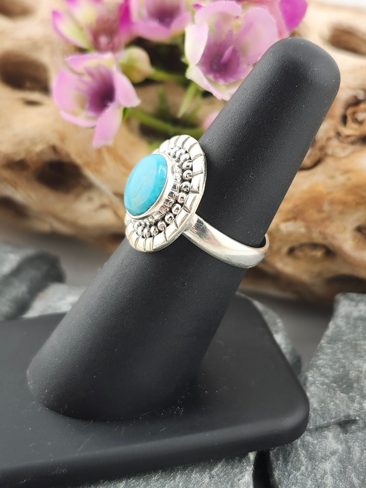 Kingman Turquoise Ring Size 5.75