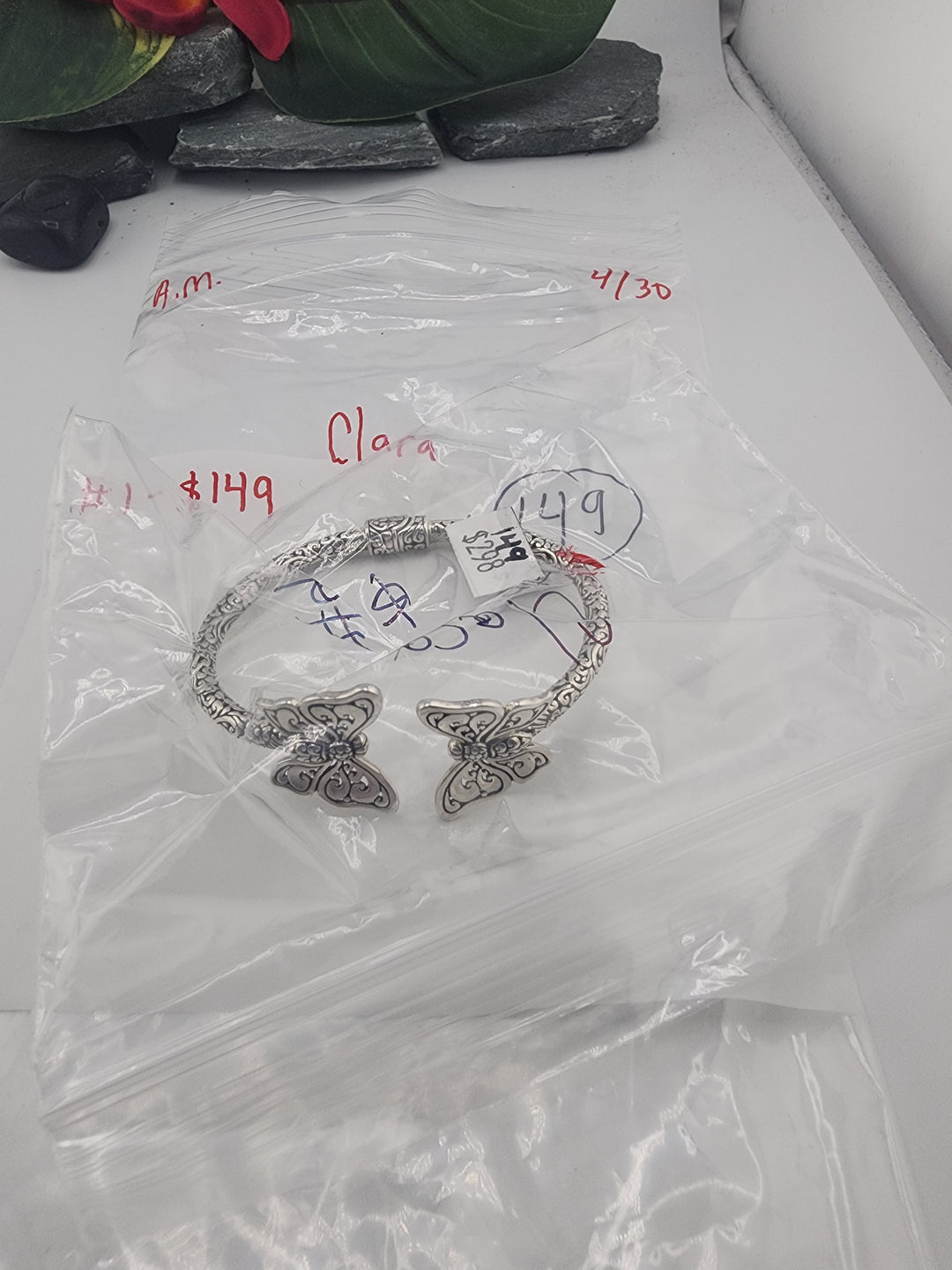 Clara - 4/30/26 - 1 925 Sterling Silver Items