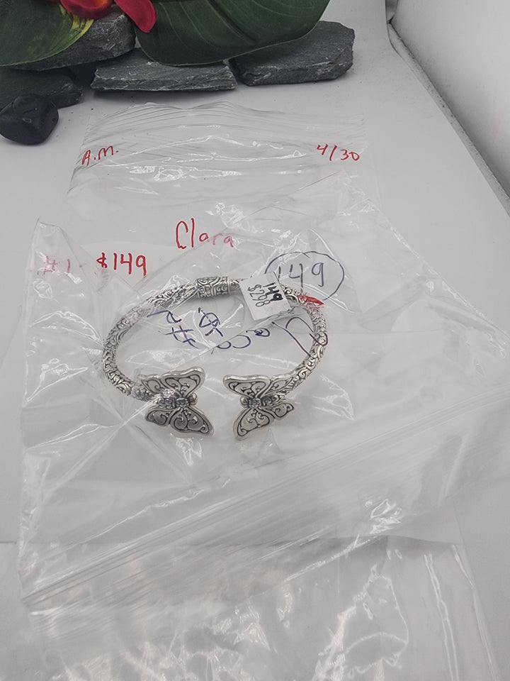 Clara - 4/30/26 - 1 925 Sterling Silver Items