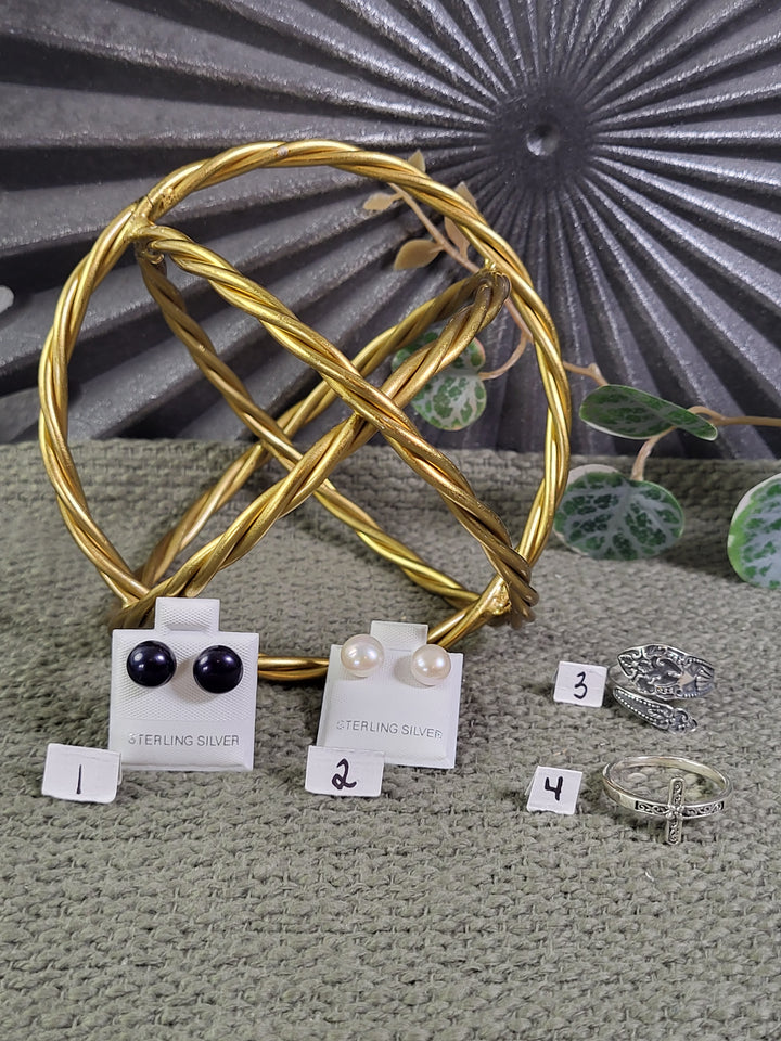 RESERVED FOR: Bonnie Crockett Scha 8/30/2024 - 5 Sterling Silver Items