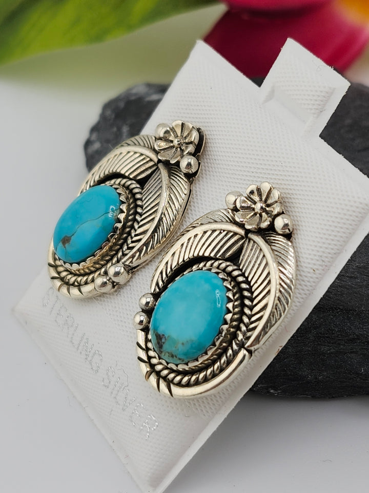 Turquoise &amp; 925 Sterling Silver Stud Earrings