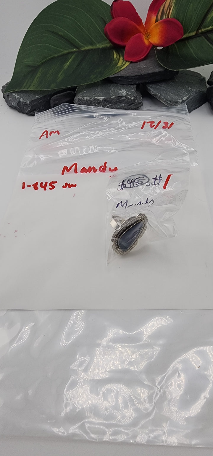 AM SHOW 48HR RESERVED FOR:  Mandy- 12/31/2025 FL tiktok Live Show -1 Sterling Silver Items