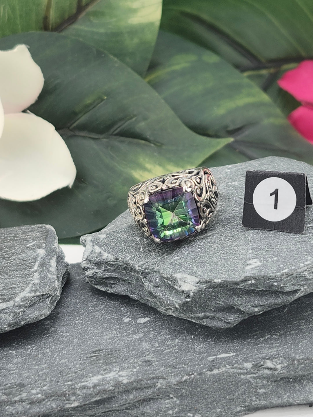 RESERVED FOR: laylaalaynashow - 1/5/2025 - 1 Sterling Silver Items