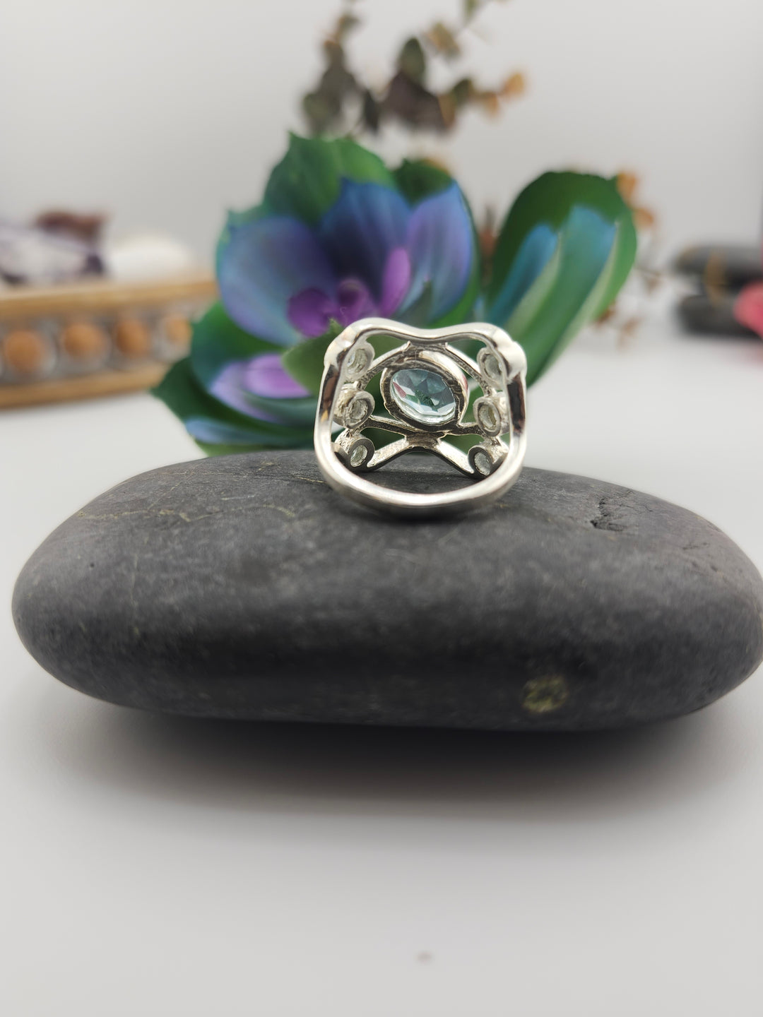 Topaz and 925 Sterling Silver Ring Size 7