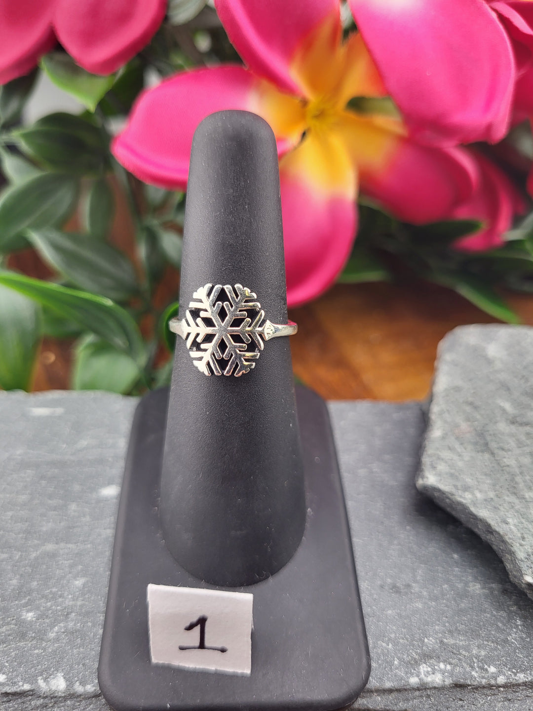 RESERVED FOR:  Dhi-version-10/24/2024 - 1 Sterling Silver Items