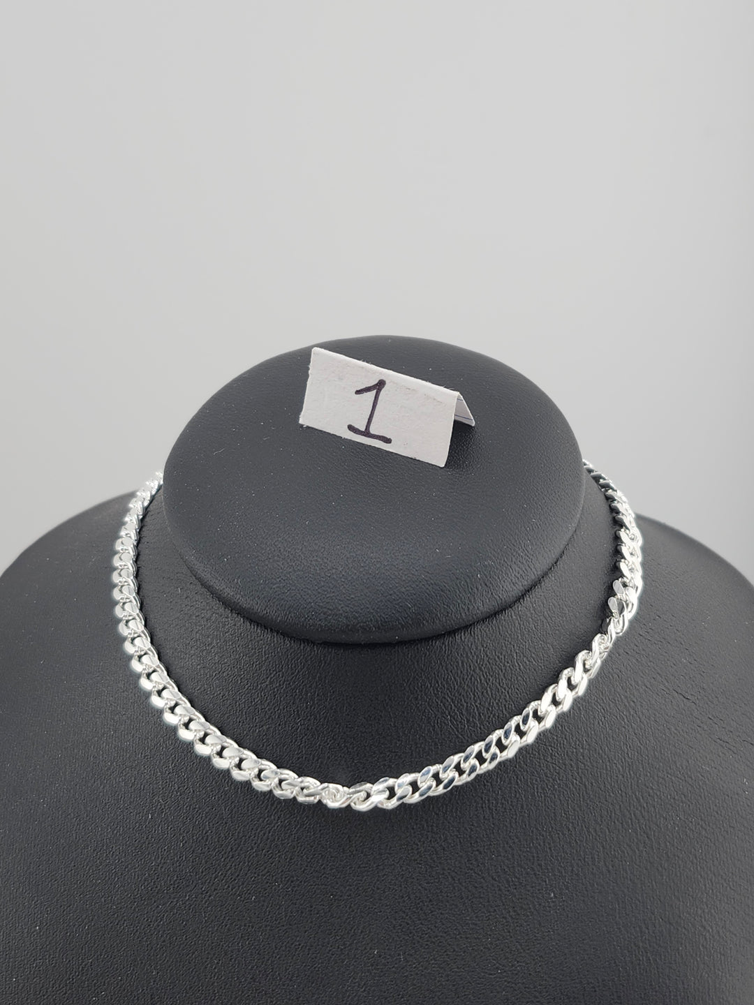 RESERVED FOR:   Carol Llamas -12/07/2024 - 1 Sterling Silver Items