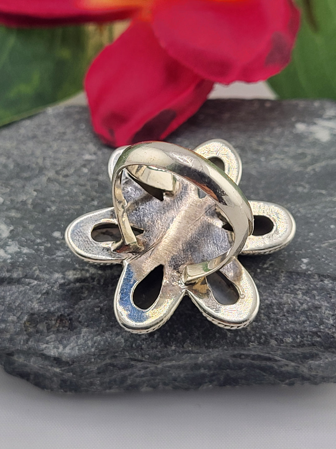 Moonstone & Onyx Flower Ring Size 6