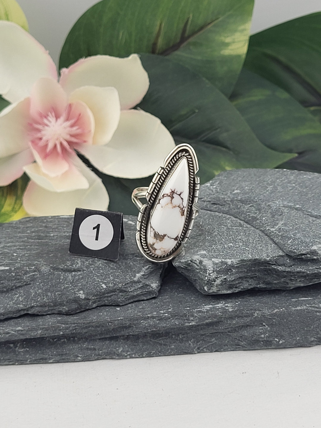 RESERVED FOR: kimber - A.M. Show 1/3/2025 - 1 Sterling Silver Items