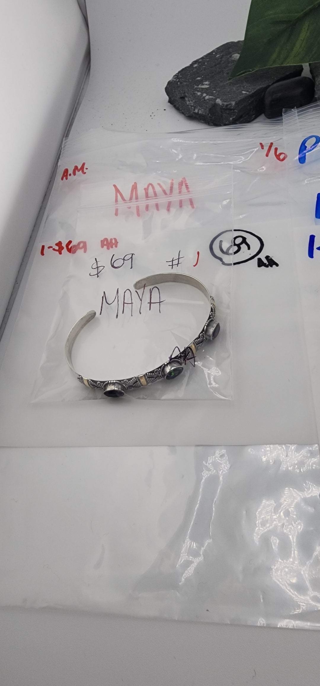 AM SHOW 48HR RESERVED FOR: MAYA - 1/6/2026 FL tiktok Live Show - 1 Sterling Silver Items