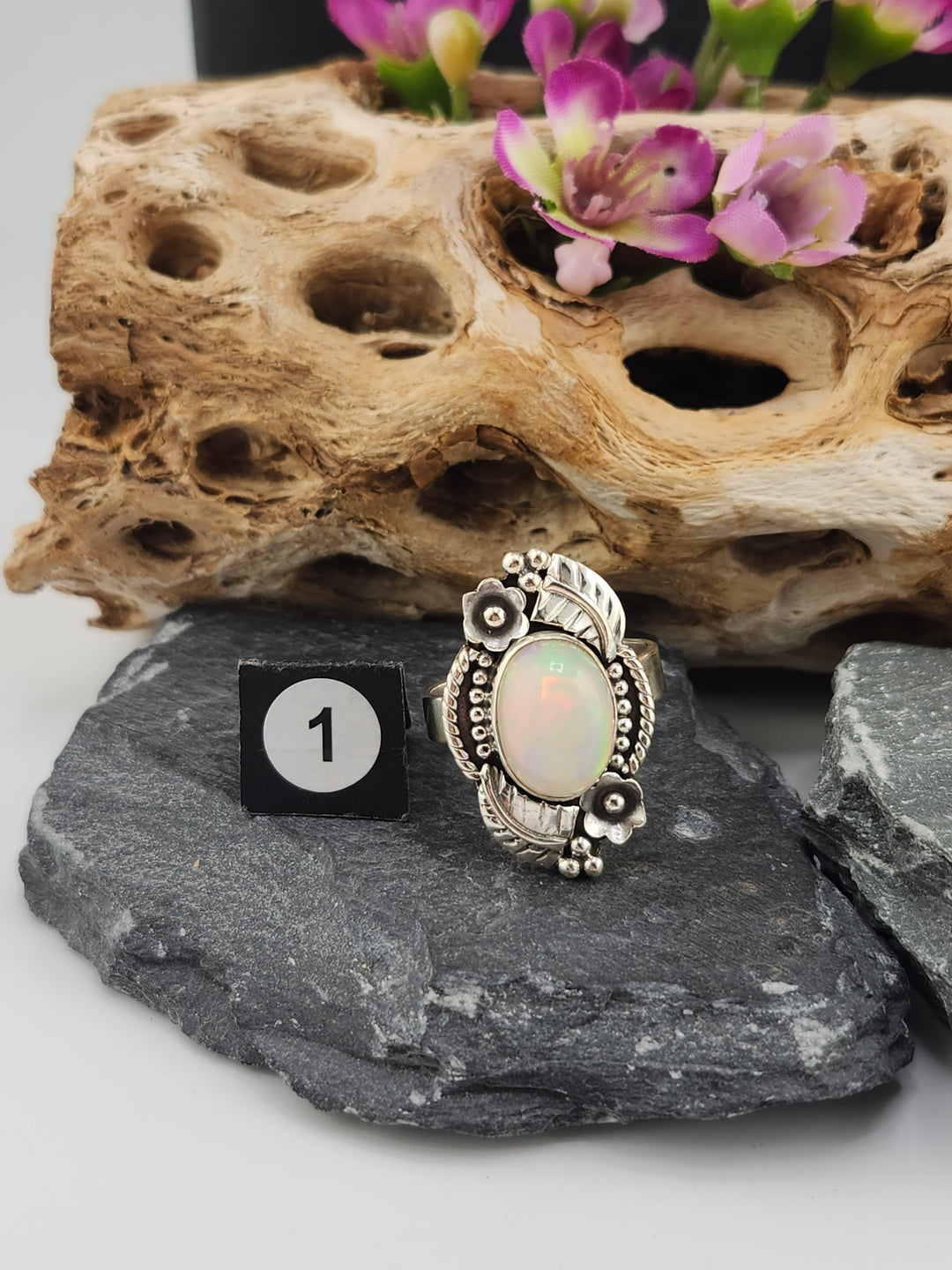 RESERVED FOR: Pamela Sue- 1/12/2025 - 1 Sterling Silver Items