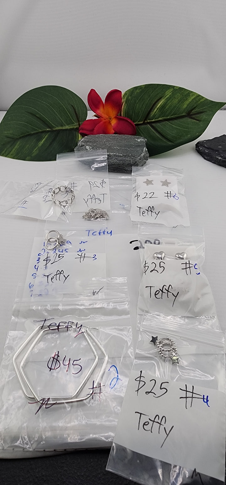 RESERVED FOR: Teffy-4/10/2025 tiktok Live Show - 7 Sterling Silver Items