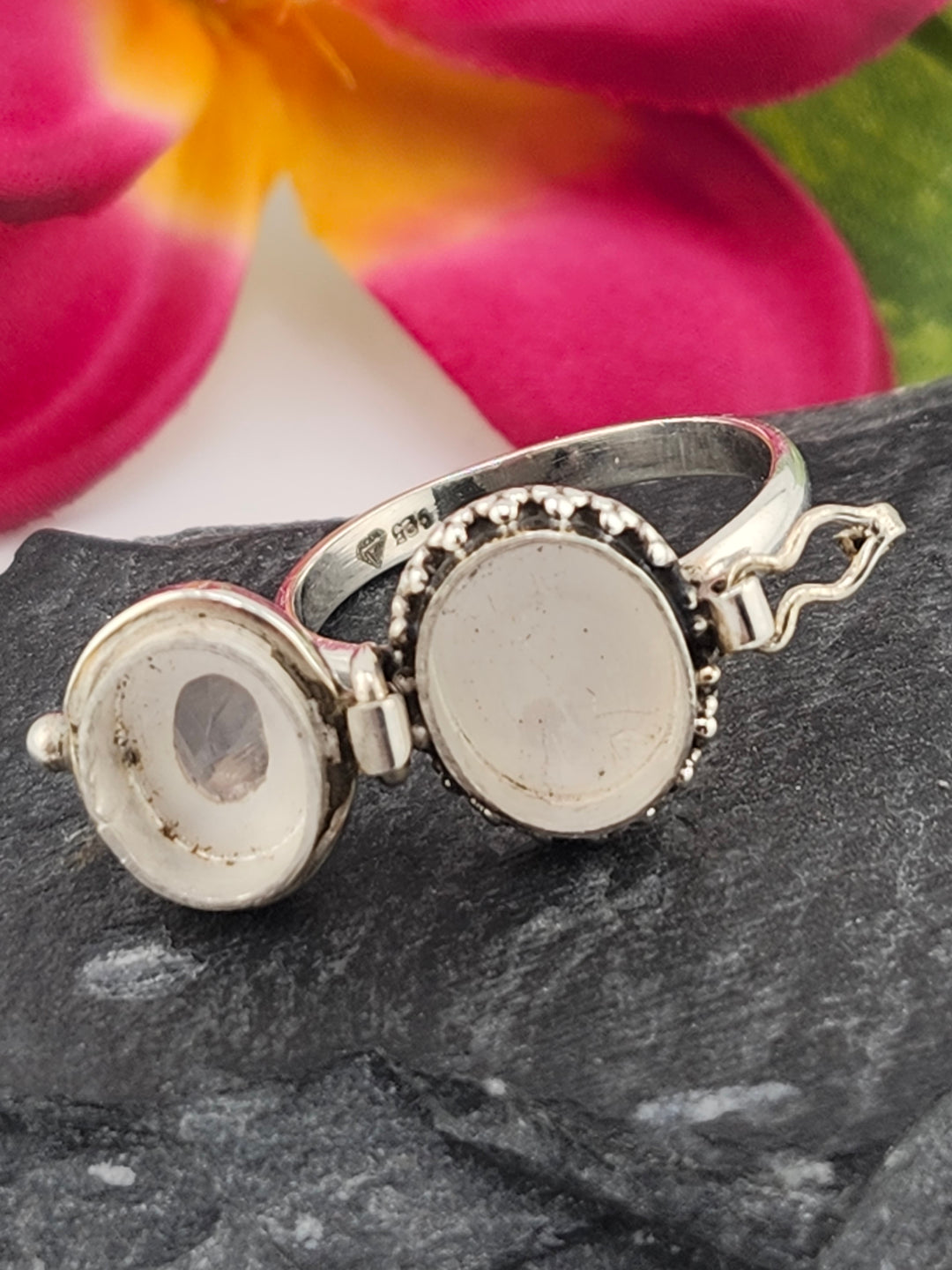 Rose Quartz and 925 Sterling Silver Locket Ring - Size 10