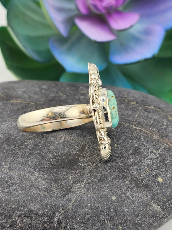 Kingman Turquoise and 925 Sterling Silver Ring - Size 6