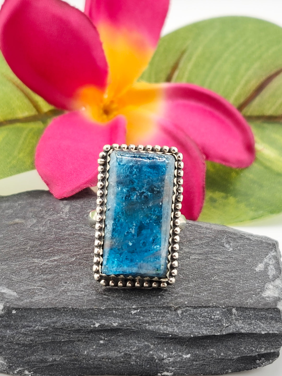 Apatite & 925 Sterling Silver Ring Size 7