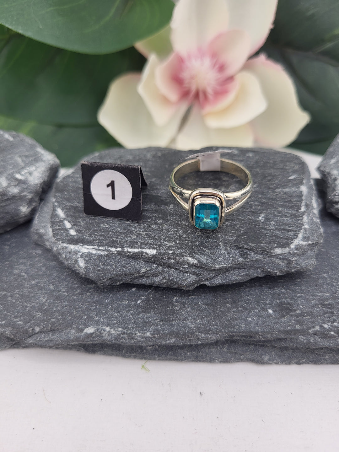 RESERVED FOR: Lisa - 1/20/2025 - 1 Sterling Silver Items