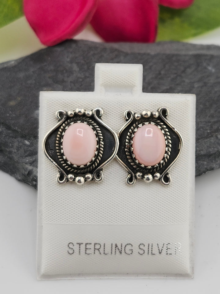 Queen Conch Stud 925 Sterling Silver Earrings