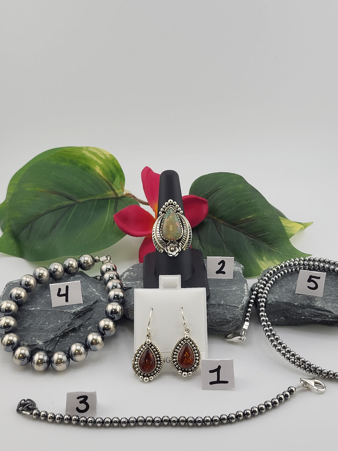 RESERVED FOR:   Mz Pro Nounced (vault) -11/29/2024 - 5 Sterling Silver Items