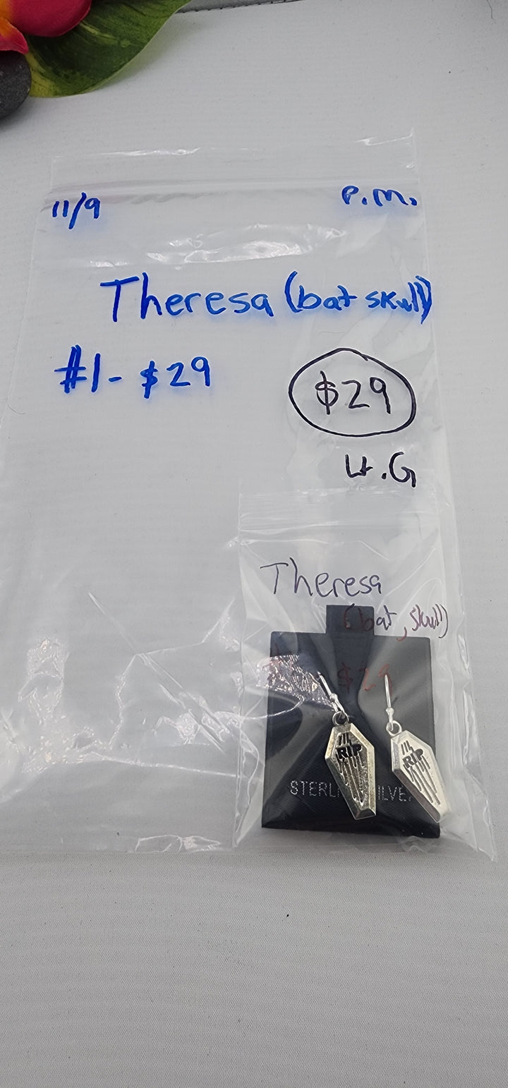 PM SHOW 48HR - RESERVED FOR: Theresa 🦇💀- 11/9/2025 tiktok Live Show - 1 Sterling Silver Items