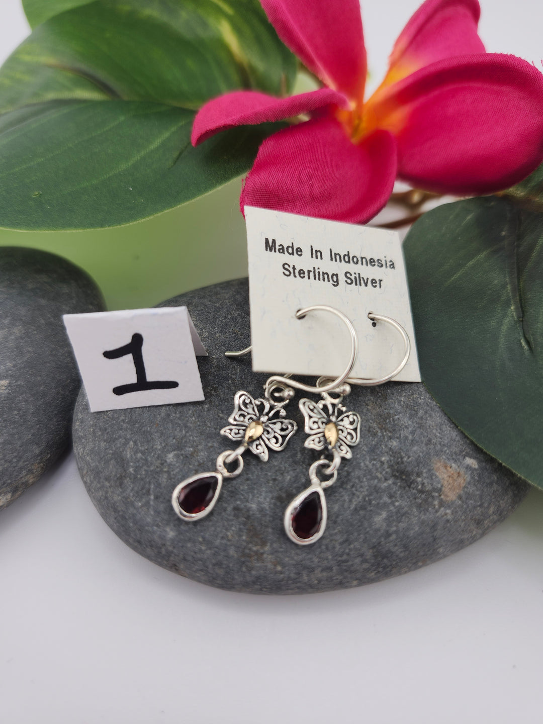 RESERVED FOR:   Terri Anderson-Davis -11/29/2024 - 1 Sterling Silver Items