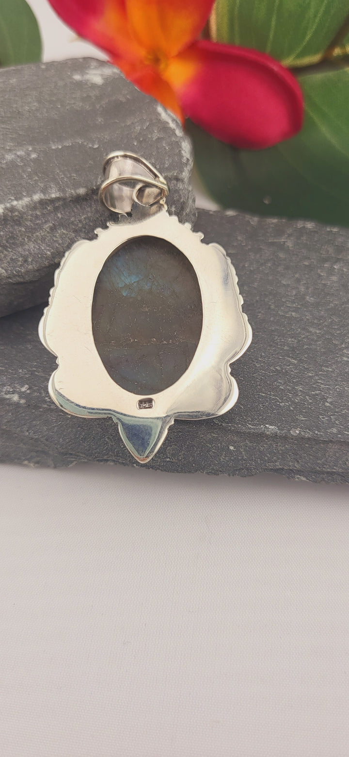 Labradorite Bali sterling silver 925 pendant