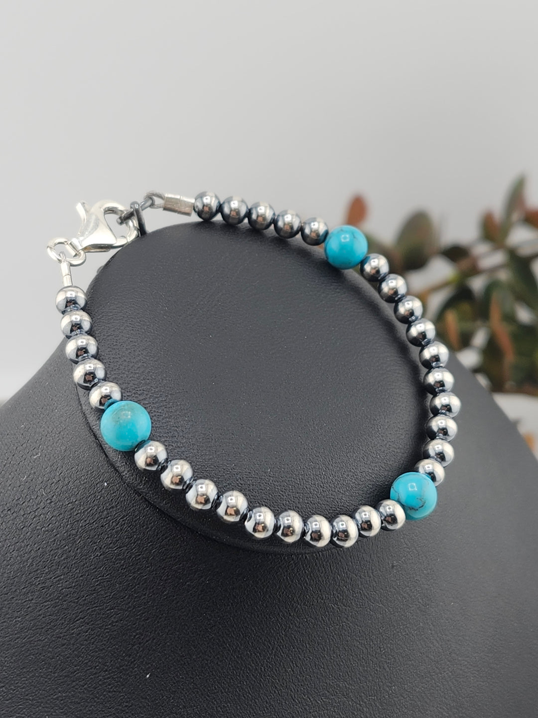 4mm and 6mm Kingman Turquoise and Oxidized 925 Sterling Silver Bead Bracelet - 6"+1"