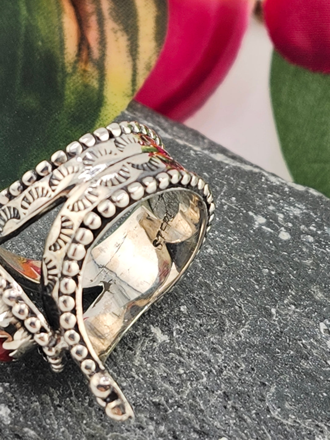 Marquee Red Spiny Oyster Ring Size 6