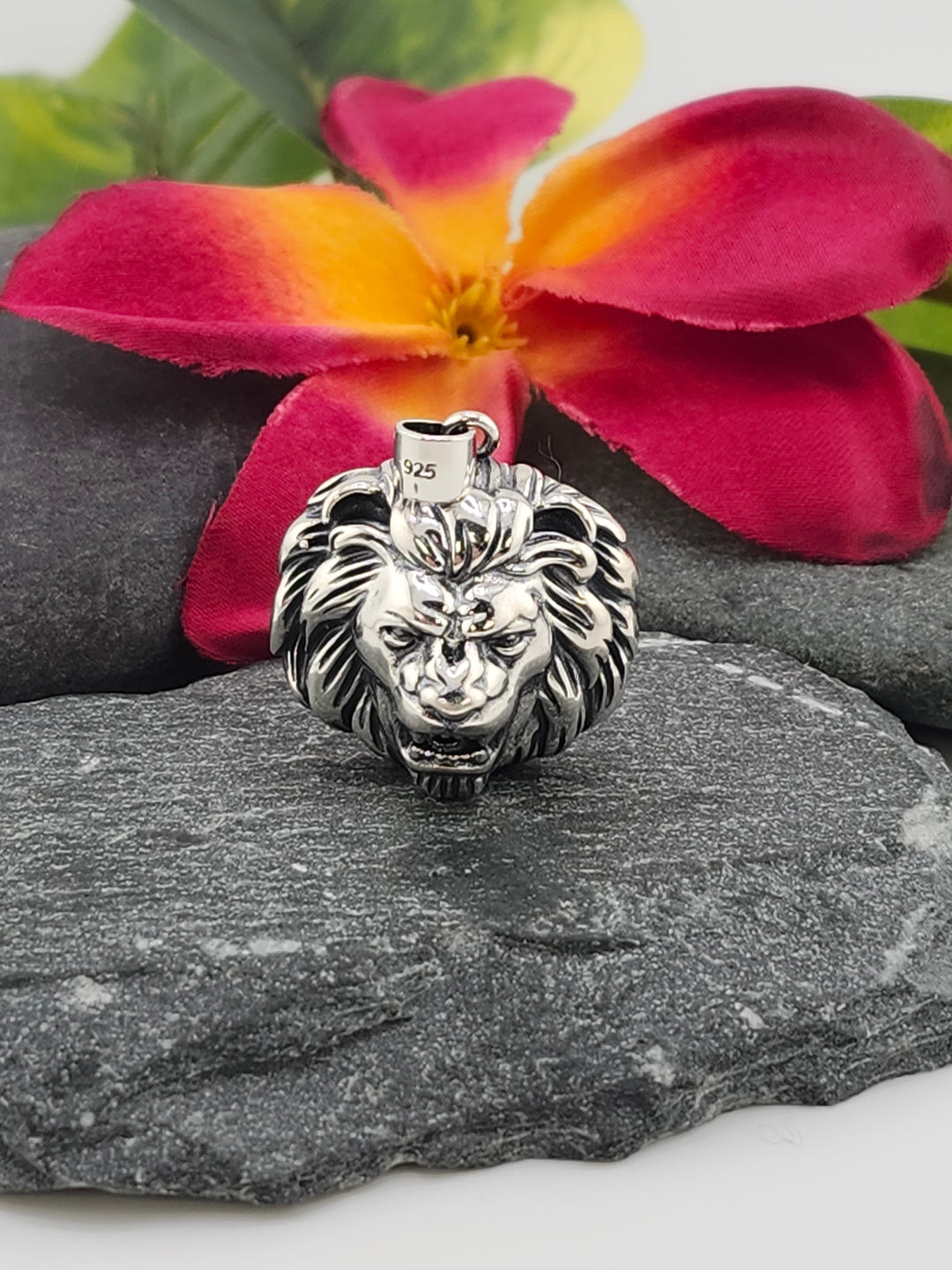Sterling Silver Lion Head Pendant