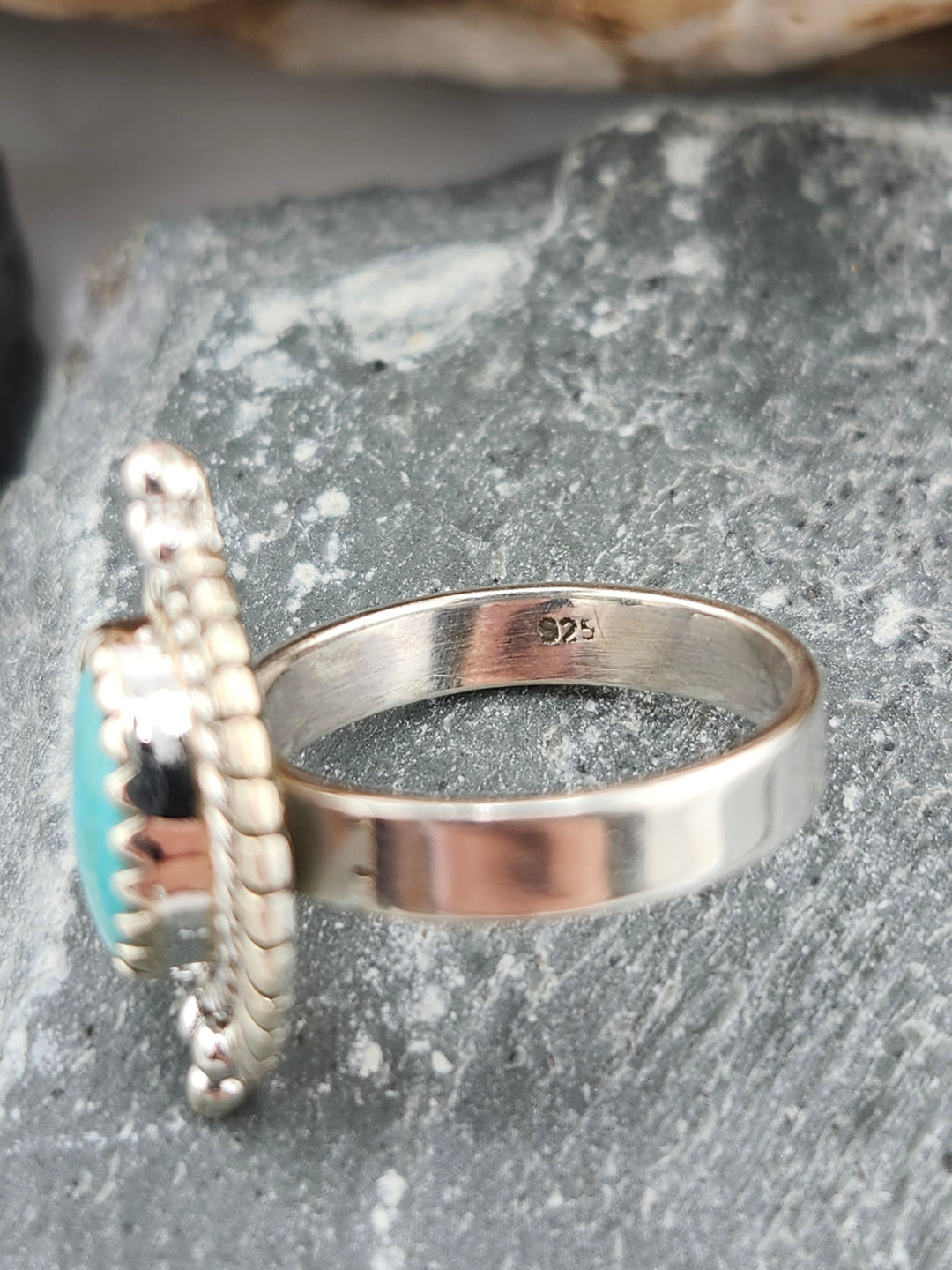 Kingman Turquoise Ring Size 5.75