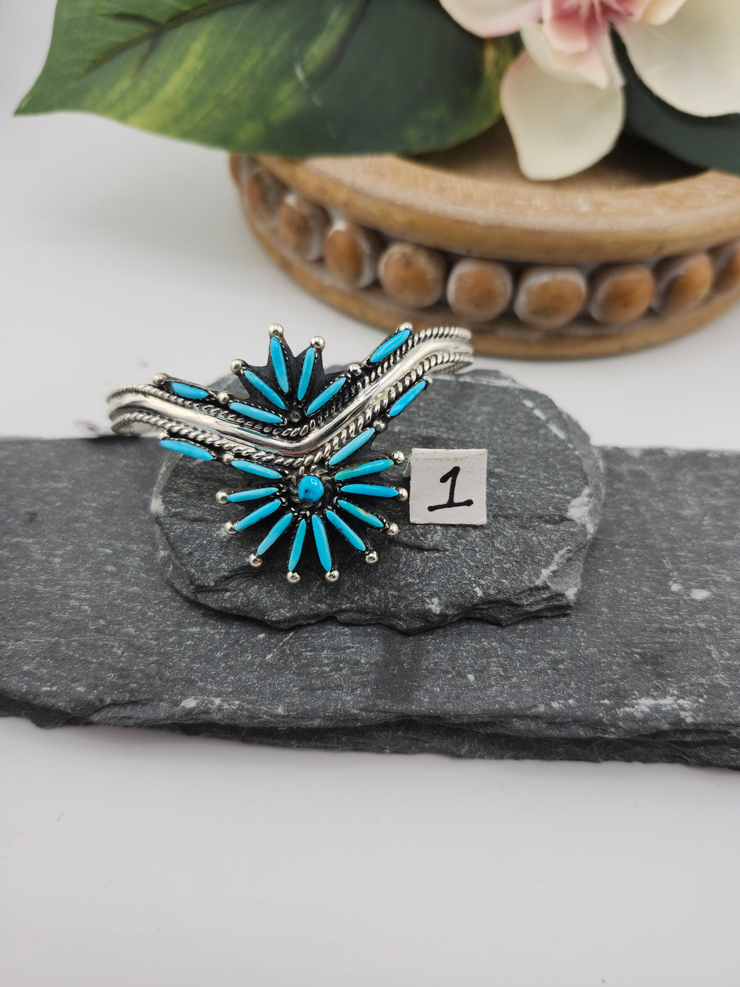 RESERVED FOR:   RAEven -12/05/2024 - 1 Sterling Silver Items