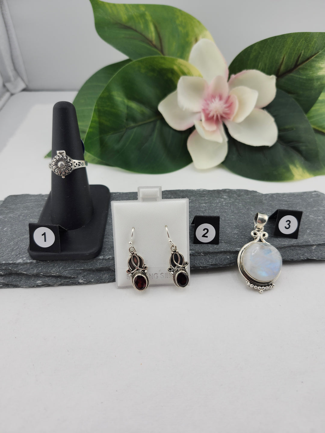 RESERVED FOR:  Dhi-version -12/19/2024 - 3 Sterling Silver Items