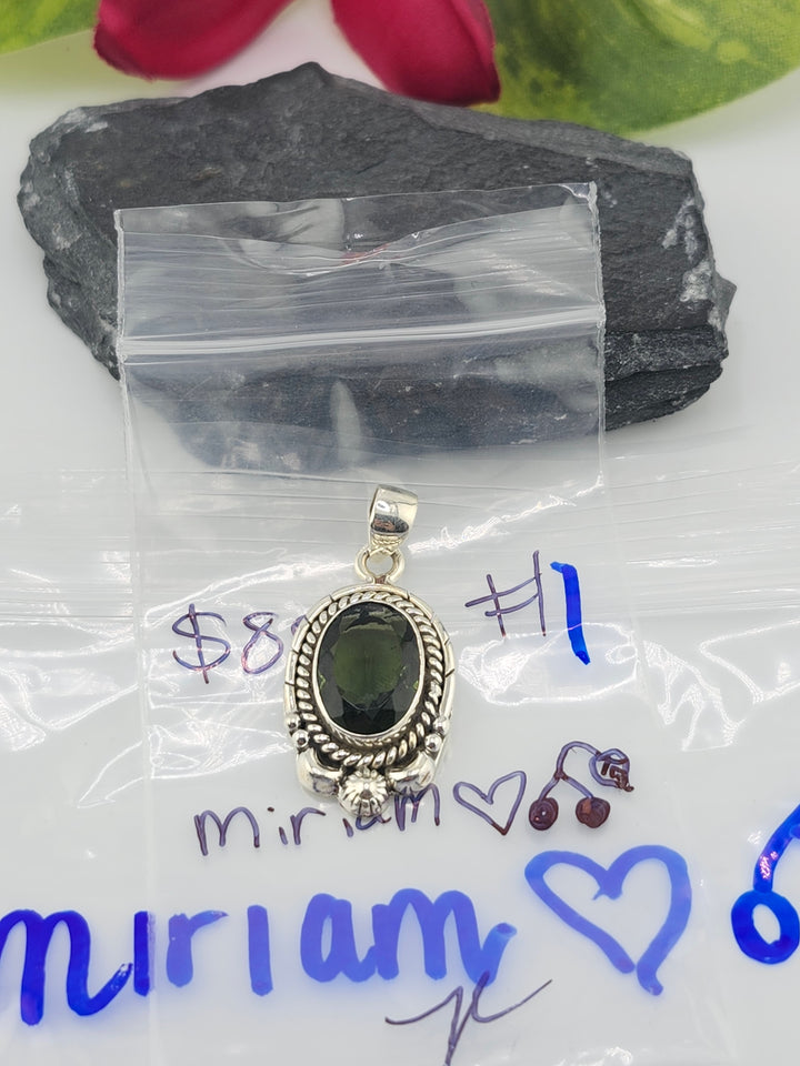 RESERVED FOR: miriam ❤️🍒- 6/4/2025 tiktok Live Show - 1 Sterling Silver Items