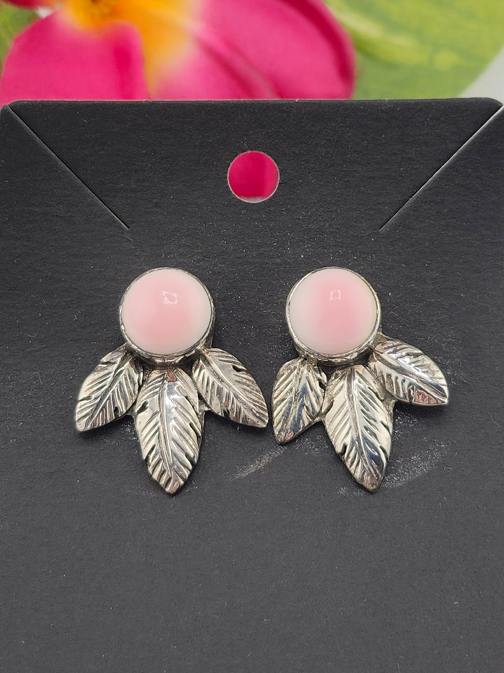 Queen Conch Stud 925 Sterling Silver Earrings