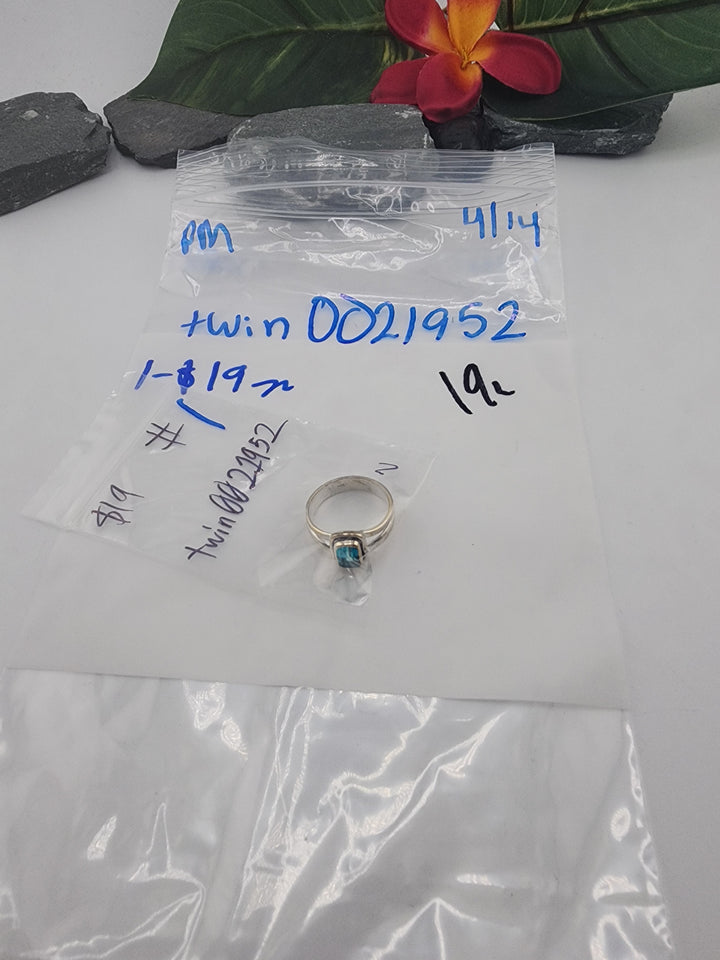 twin0021952 - 4/14/26 PM - 1 925 Sterling Silver Items