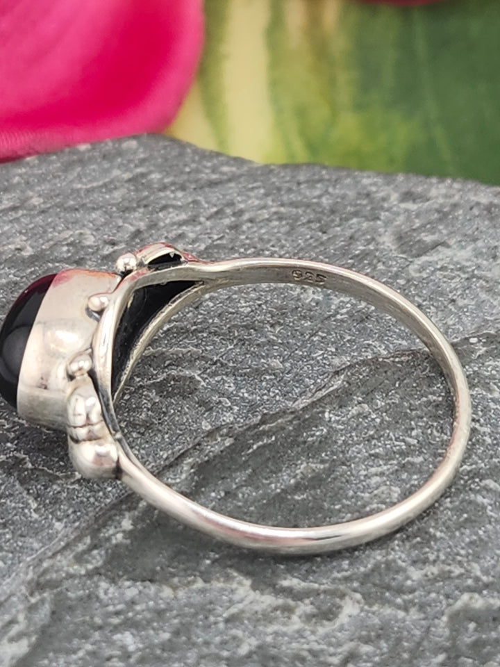 Black Onyx and 925 Sterling Silver Ring - Size 7.25