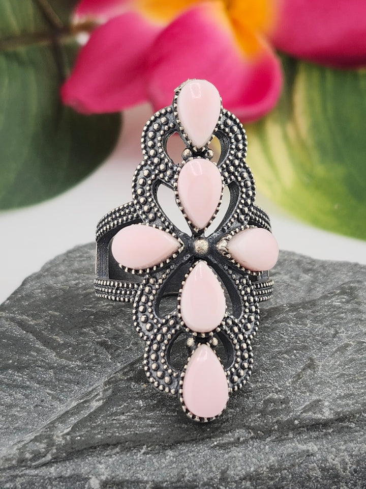 Queen Conch Shell and 925 Sterling Silver Ring - Size 9