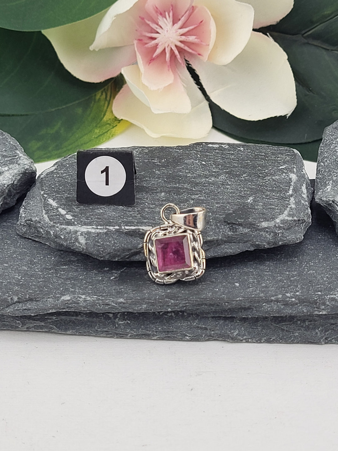 RESERVED FOR: Matty - 1/4/2025 - 1 Sterling Silver Items