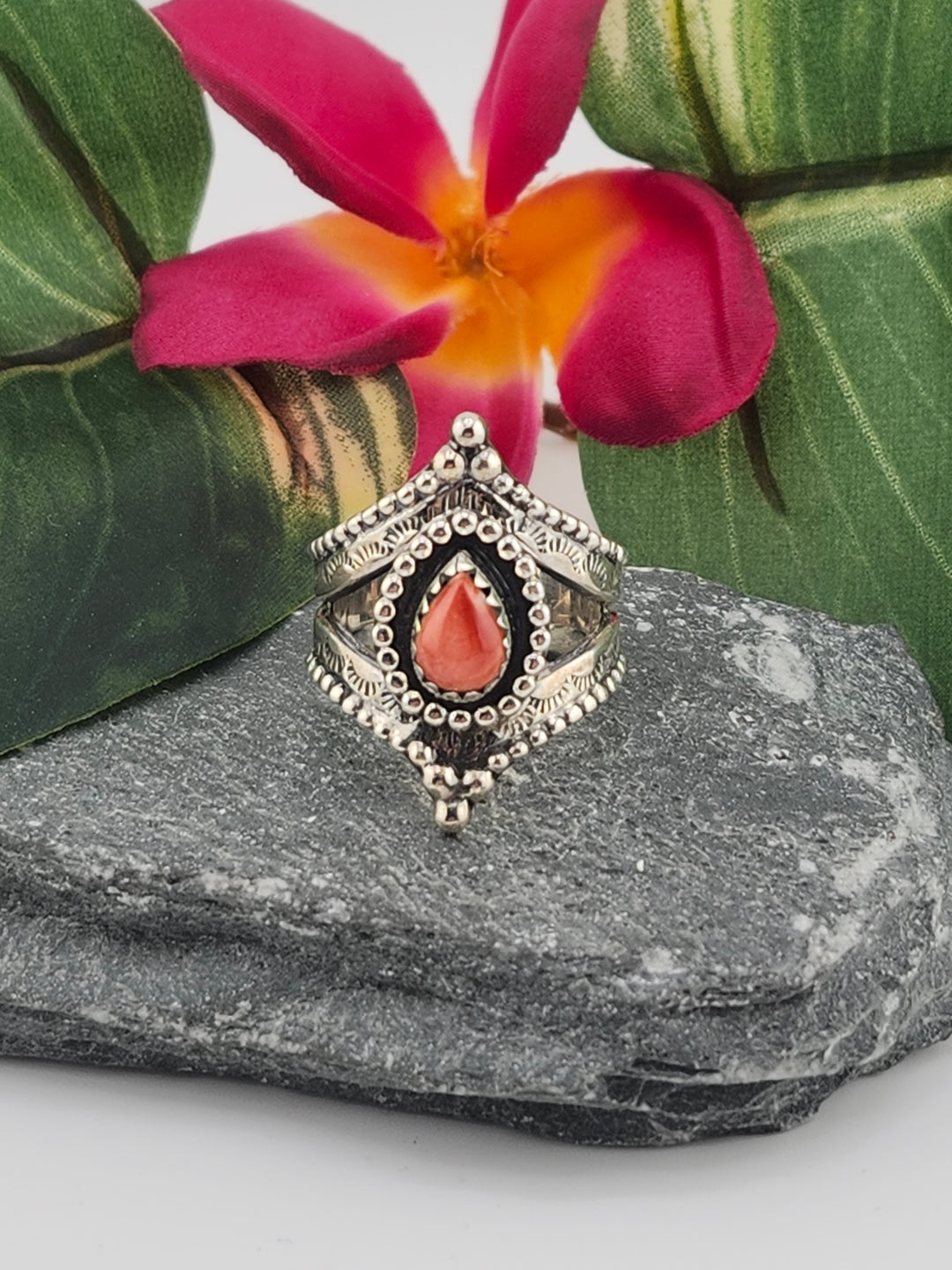 Marquee Spiny Oyster Ring Size 8