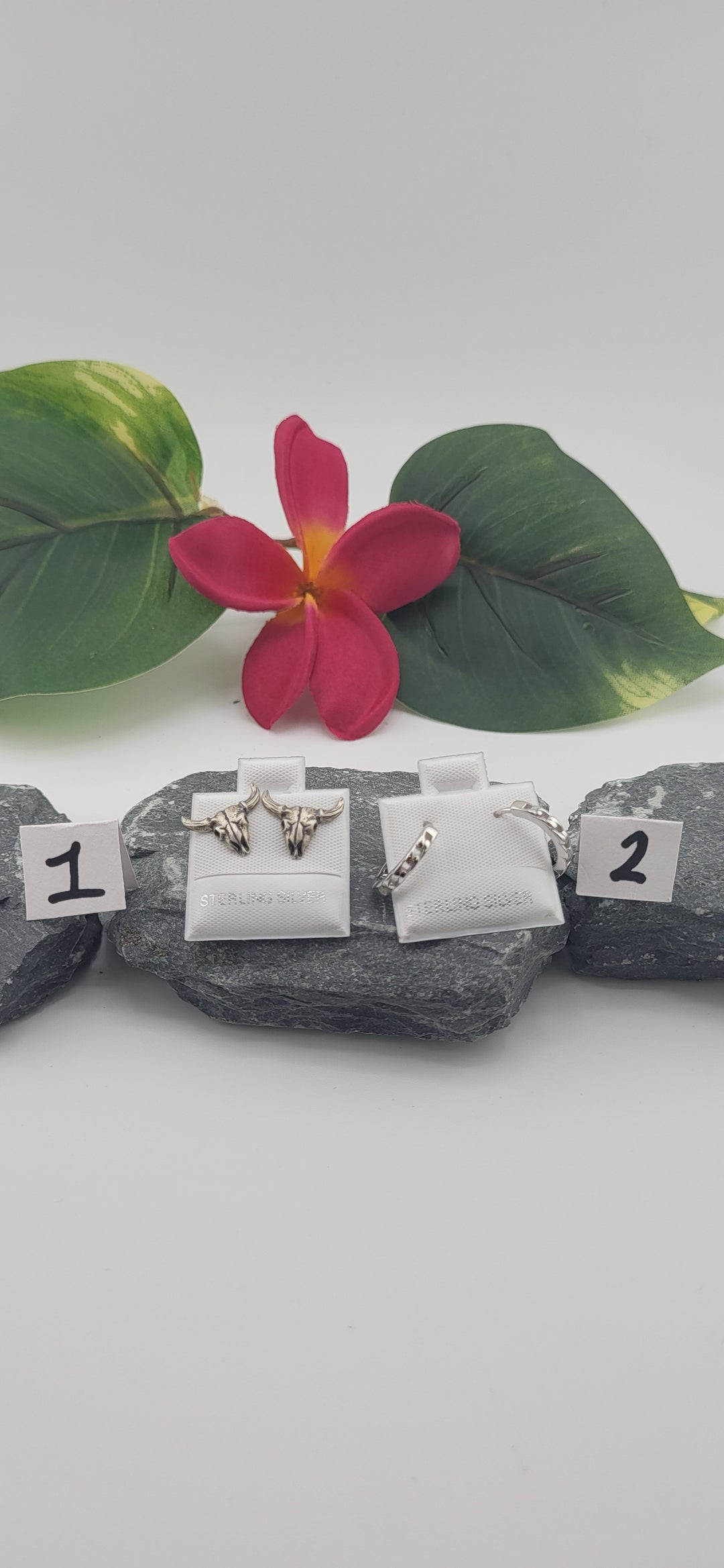RESERVED FOR:   Kamasa (Vault) -11/29/2024 - 2 Sterling Silver Items