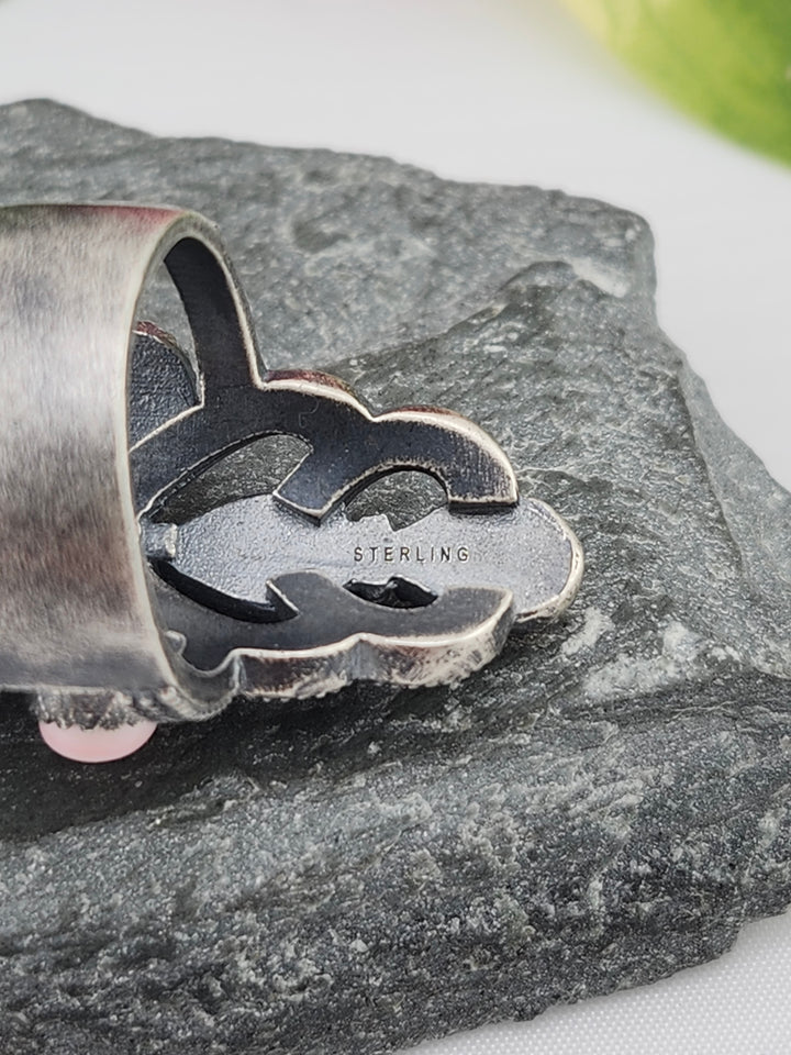 Queen Conch Shell and 925 Sterling Silver Ring - Size 7