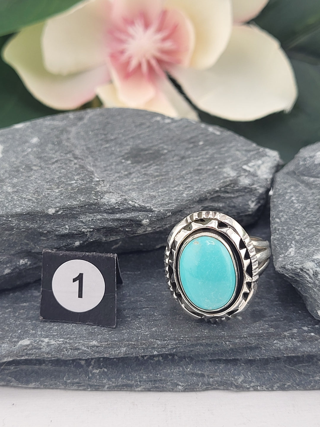Reserved for: LKB AM 1-7-25, 1 sterling silver items