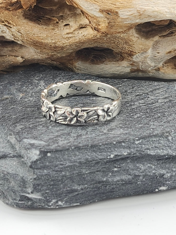 Sterling Floral Garden Ring