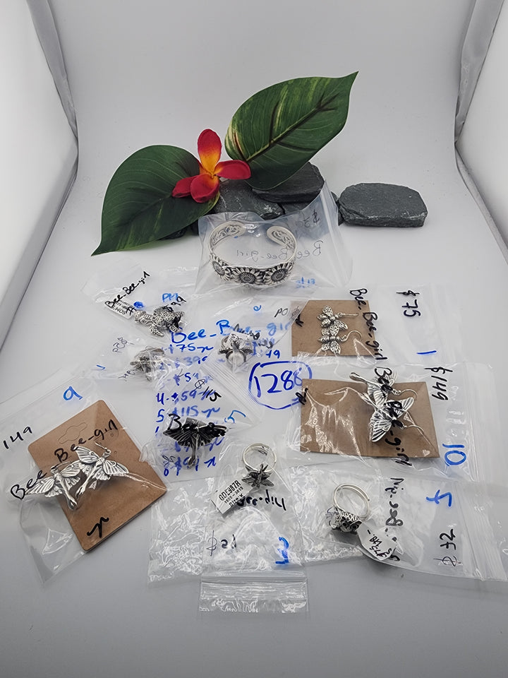 Bee_Bee_Girl - 3/13/26 - 10 925 Sterling Silver Items