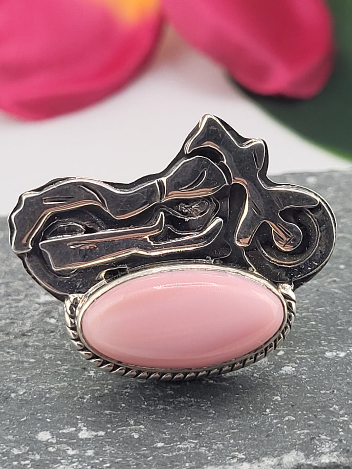 Natural Queen Conch/925 Sterling Silver Motorcycle Ring - Size 9