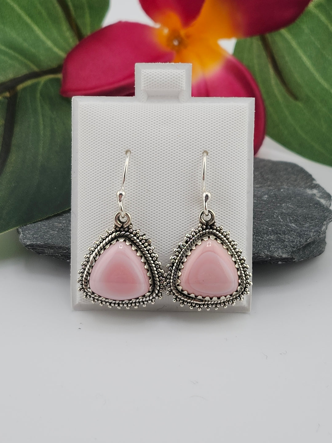 Queen Conch Dangle Earrings