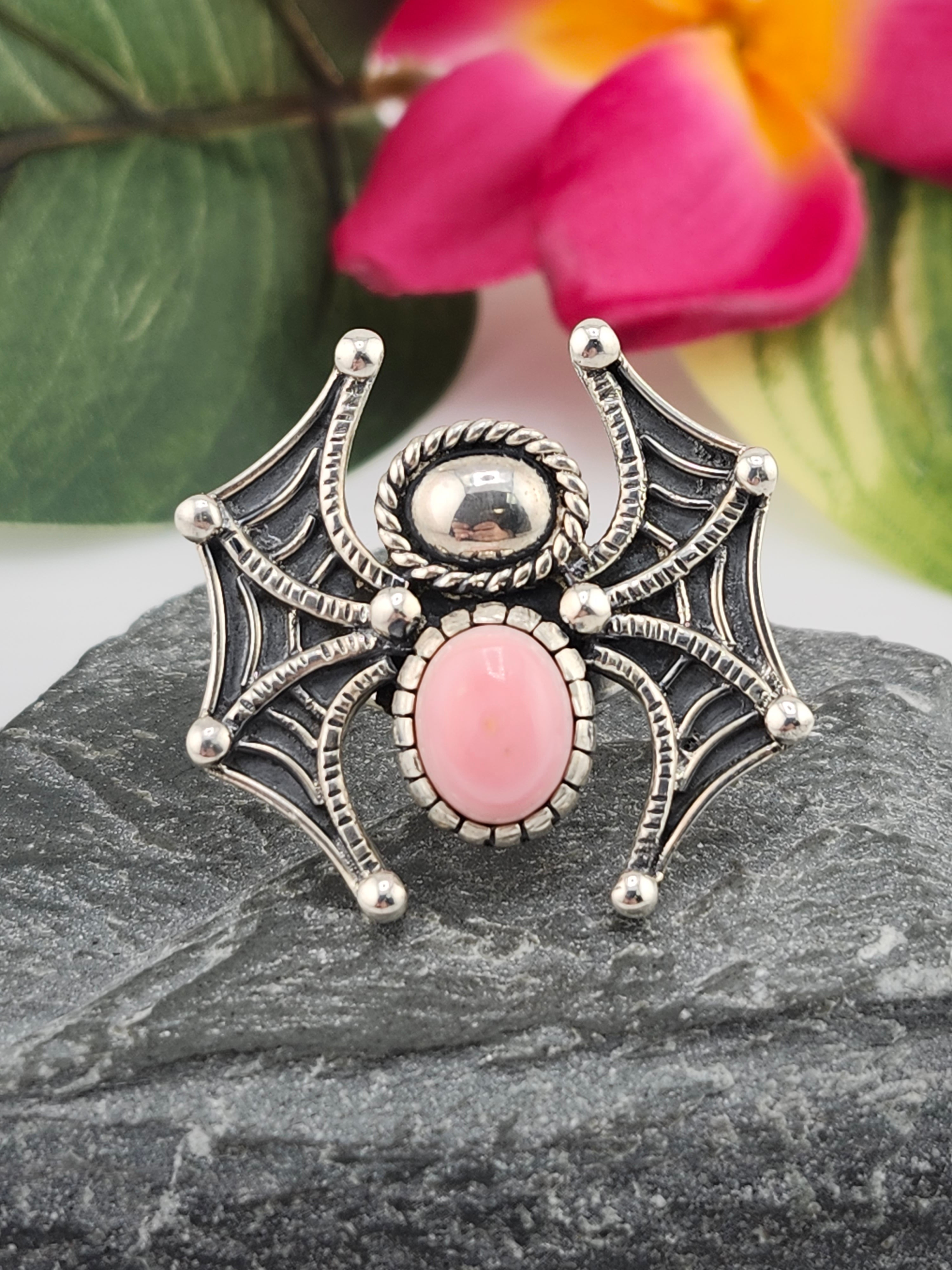 Queen Conch Shell and 925 Sterling Silver Spider Ring - Size 7.25 – The ...