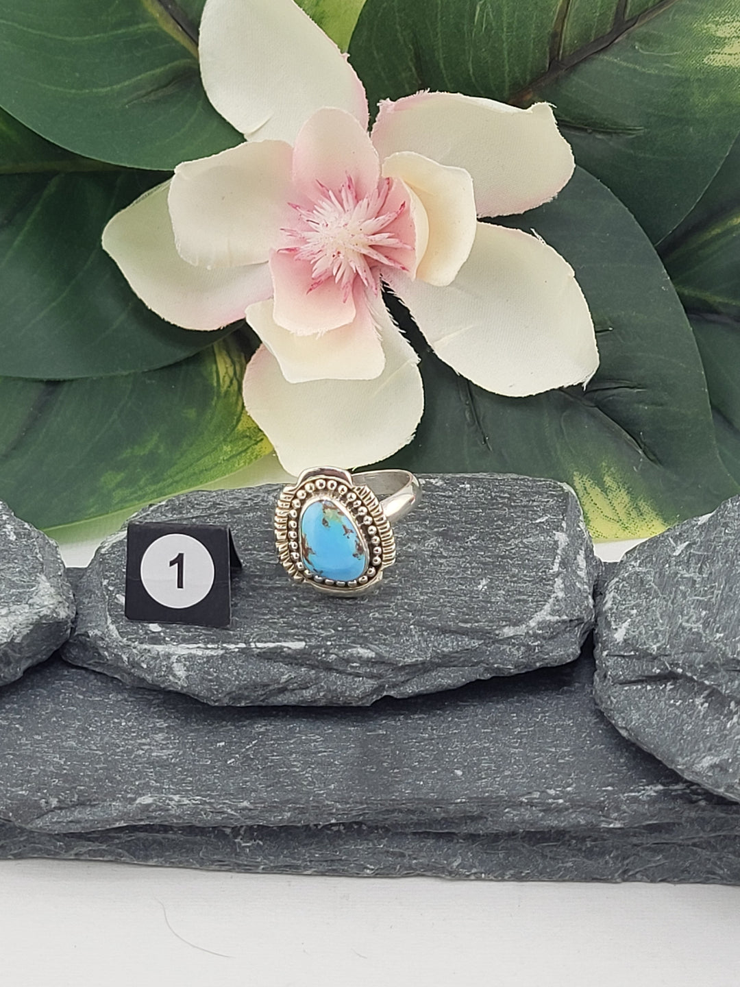 RESERVED FOR: Laura B -12/26/2024 - 1 Sterling Silver Items